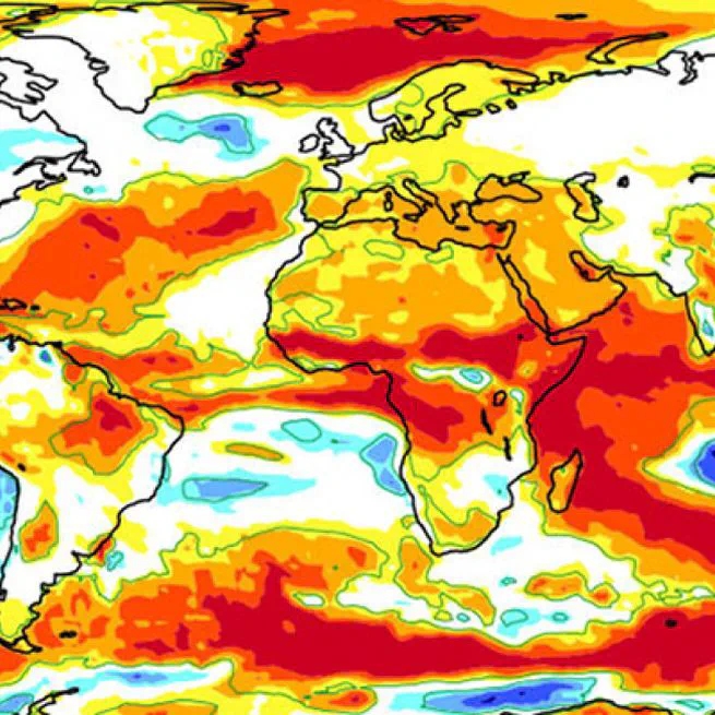 Machine Learning Approaches to Improve Accuracy in Extreme Seasonal Temperature Forecasts: A Multi-Model Assessment